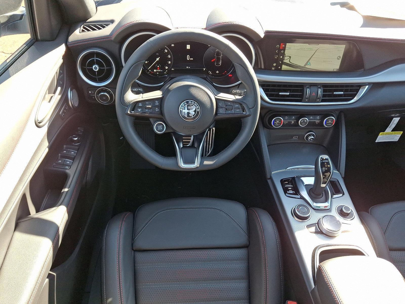 2025 Alfa Romeo Stelvio Vehicle Photo in Willow Grove, PA 19090