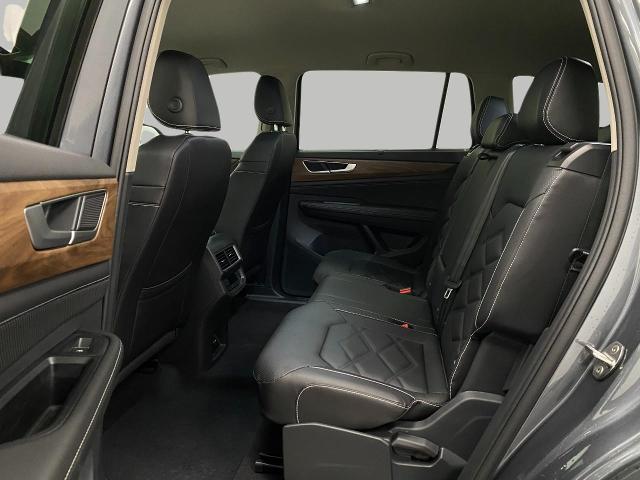 2025 Volkswagen Atlas Vehicle Photo in Appleton, WI 54913
