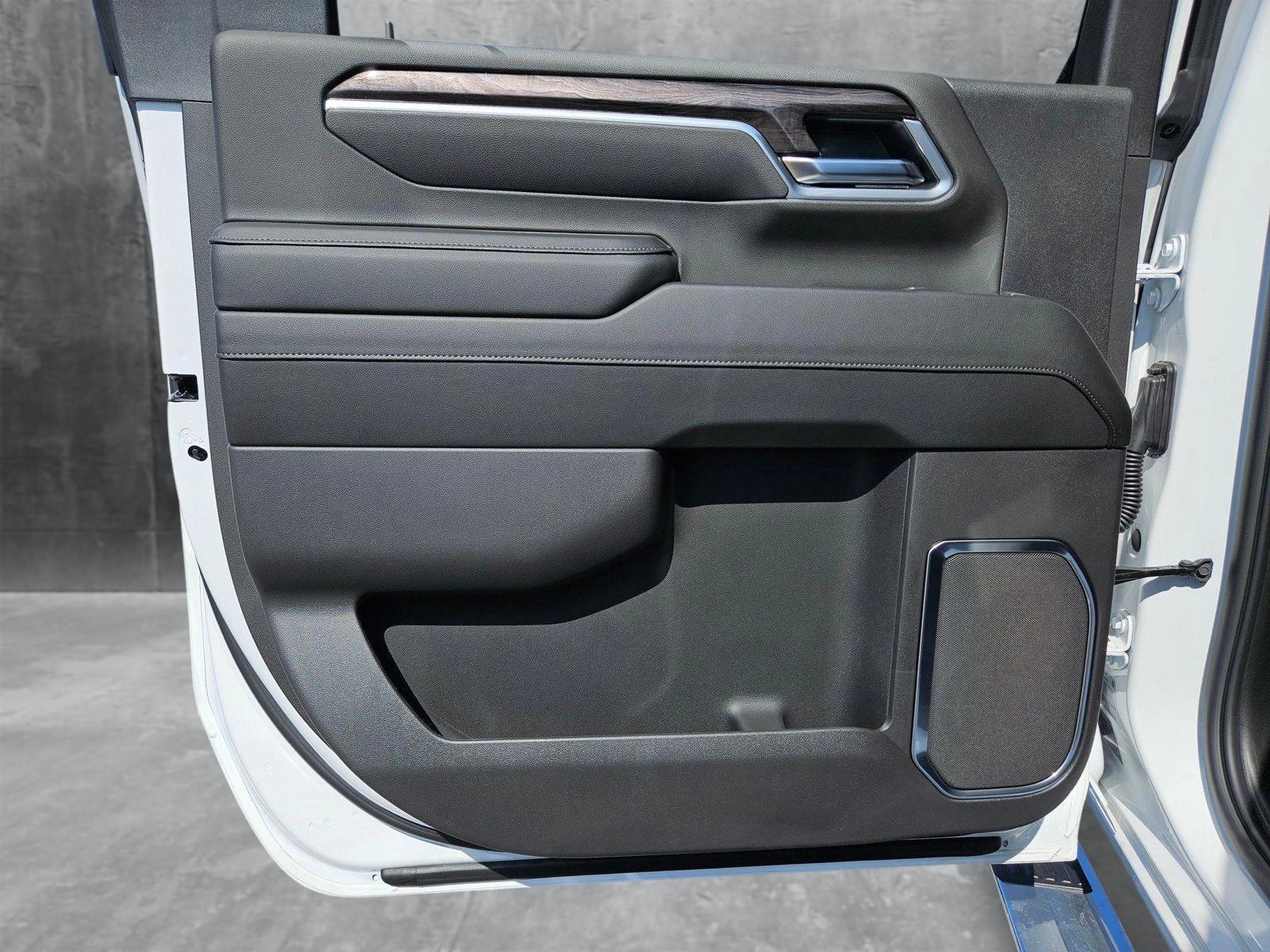 2025 Chevrolet Silverado 3500 HD Vehicle Photo in AUSTIN, TX 78759-4154