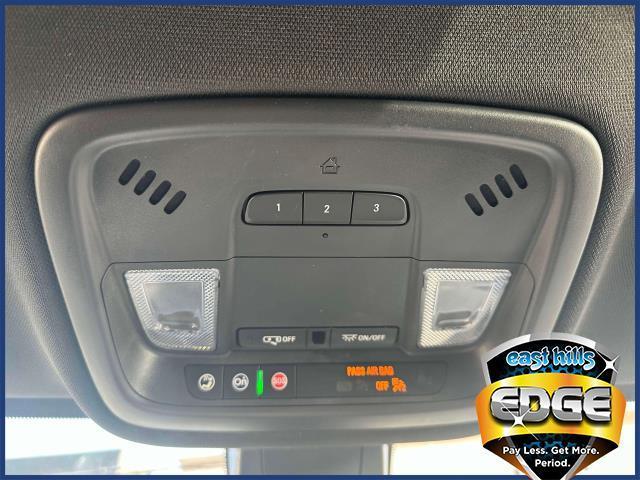 2022 Chevrolet Traverse Vehicle Photo in Roslyn, NY 11576