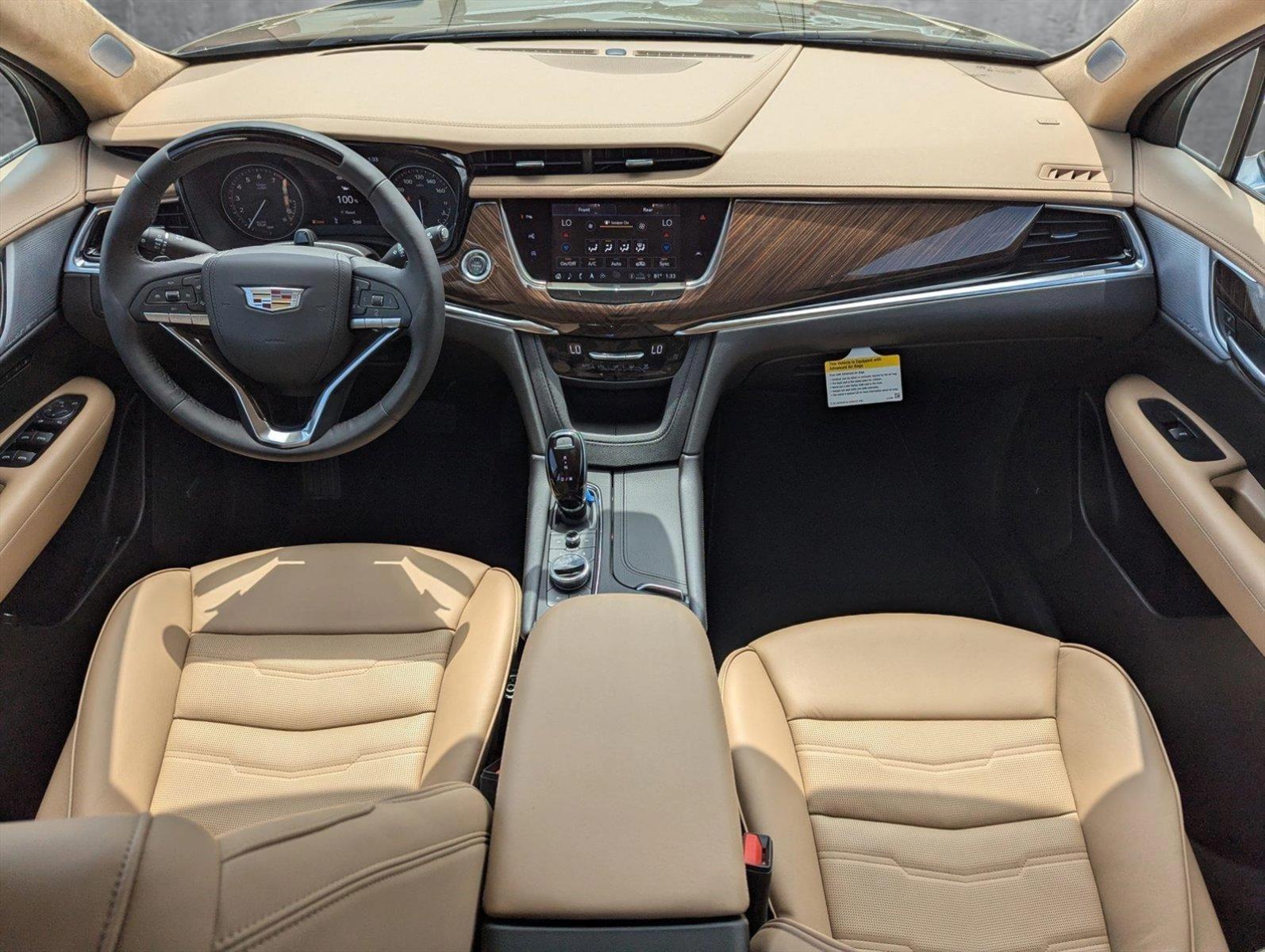 2025 Cadillac XT6 Vehicle Photo in CORPUS CHRISTI, TX 78412-4902