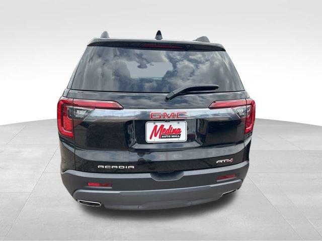 2023 GMC Acadia Vehicle Photo in MEDINA, OH 44256-9631