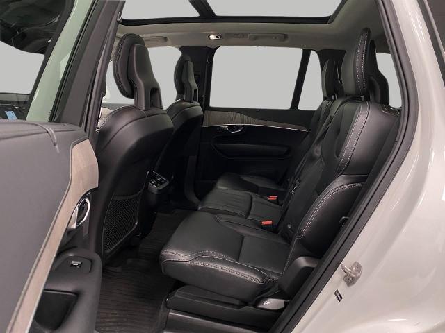 2022 Volvo XC90 Vehicle Photo in Appleton, WI 54913