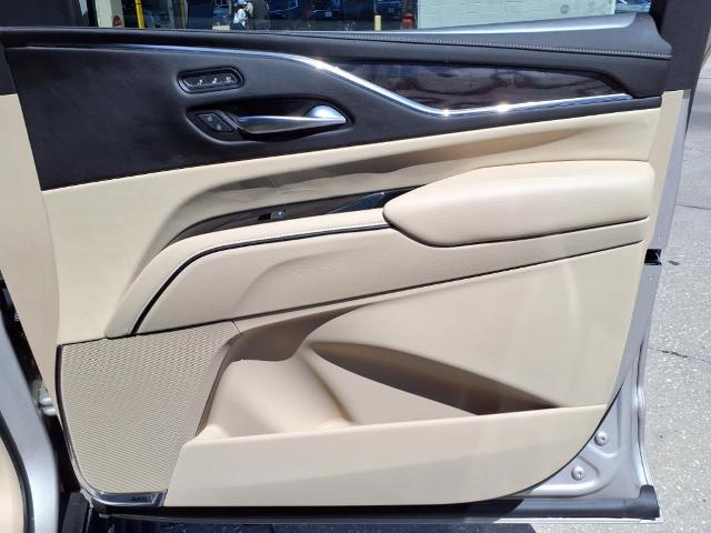 2021 Cadillac Escalade Vehicle Photo in TAMPA, FL 33612-3404