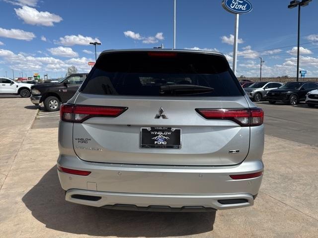 2023 Mitsubishi Outlander Vehicle Photo in Winslow, AZ 86047-2439