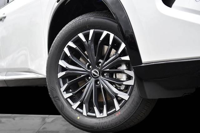 2025 Nissan Rogue Vehicle Photo in Ballwin, MO 63011