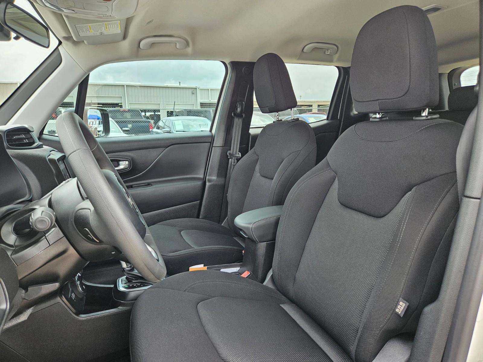 2023 Jeep Renegade Vehicle Photo in Seguin, TX 78155