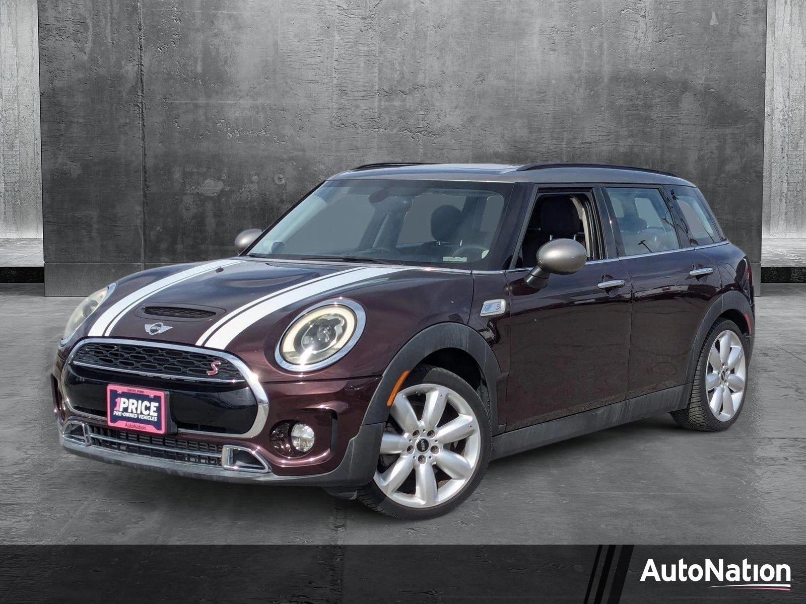2017 MINI Cooper S Clubman Vehicle Photo in Valencia, CA 91355