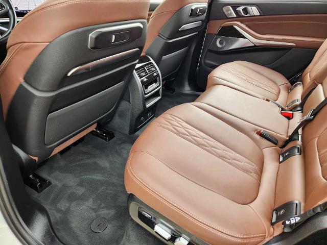 2024 BMW X7 xDrive40i Vehicle Photo in PLANO, TX 75024