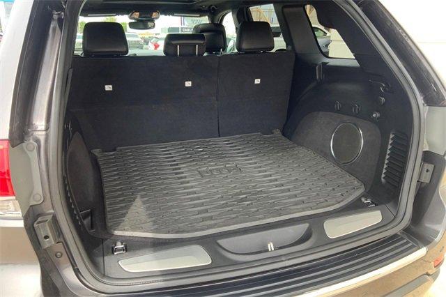 2019 Jeep Grand Cherokee Vehicle Photo in TOPEKA, KS 66609-0000