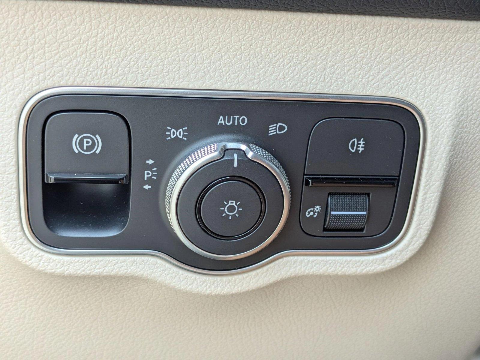 2024 Mercedes-Benz EQB Vehicle Photo in Sarasota, FL 34231