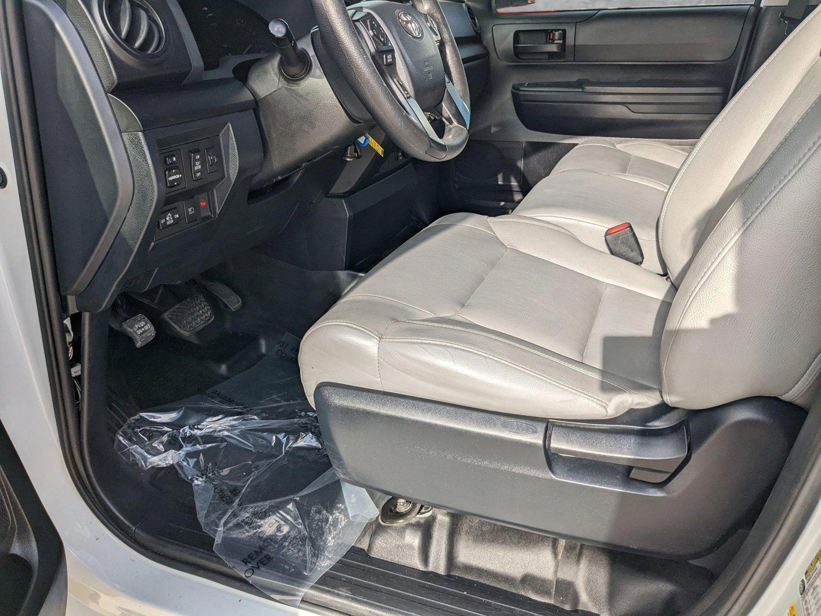2019 Toyota Tundra 2WD Vehicle Photo in Davie, FL 33331