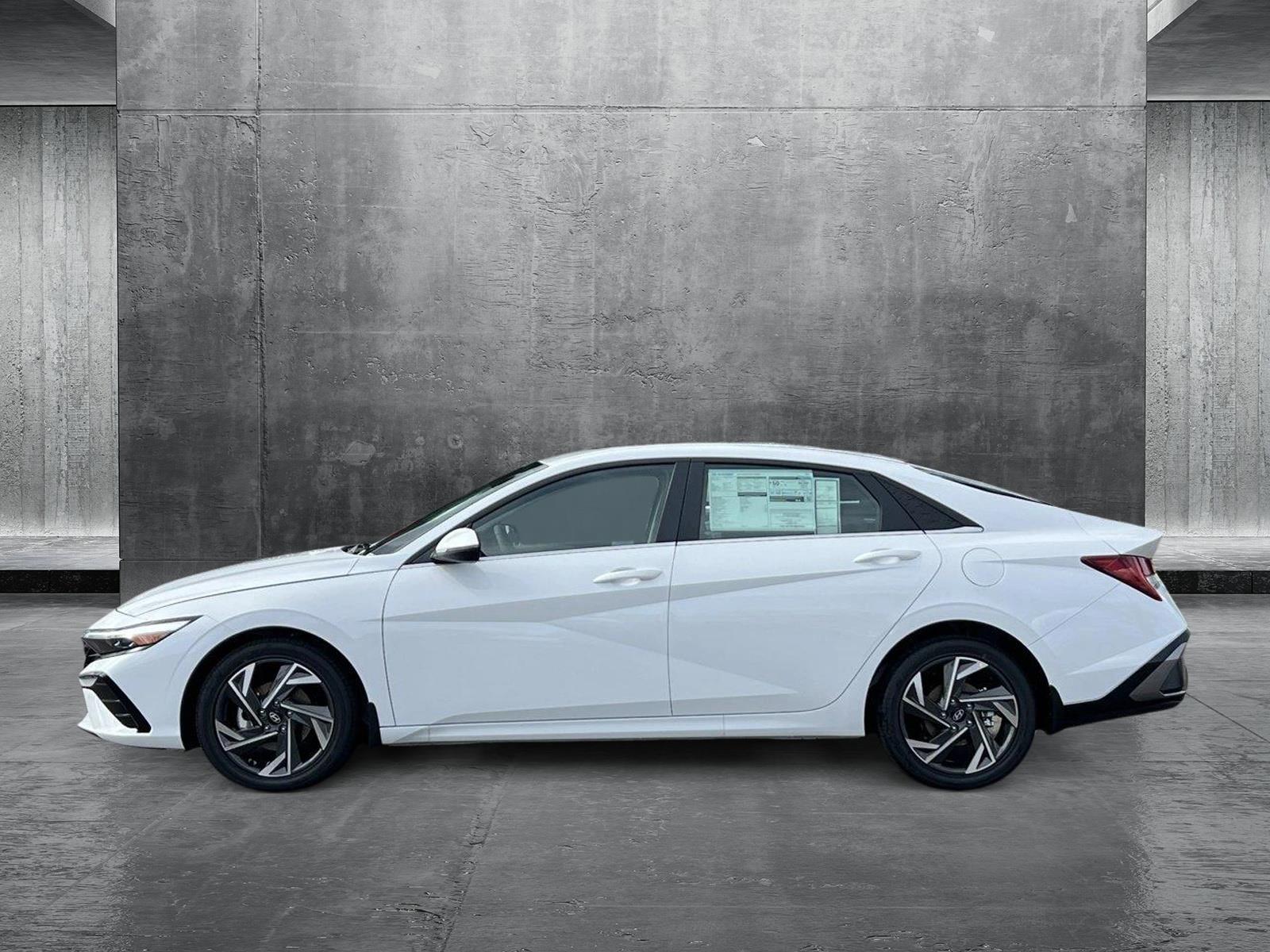 2024 Hyundai ELANTRA Hybrid Vehicle Photo in Santa Clarita, CA 91355