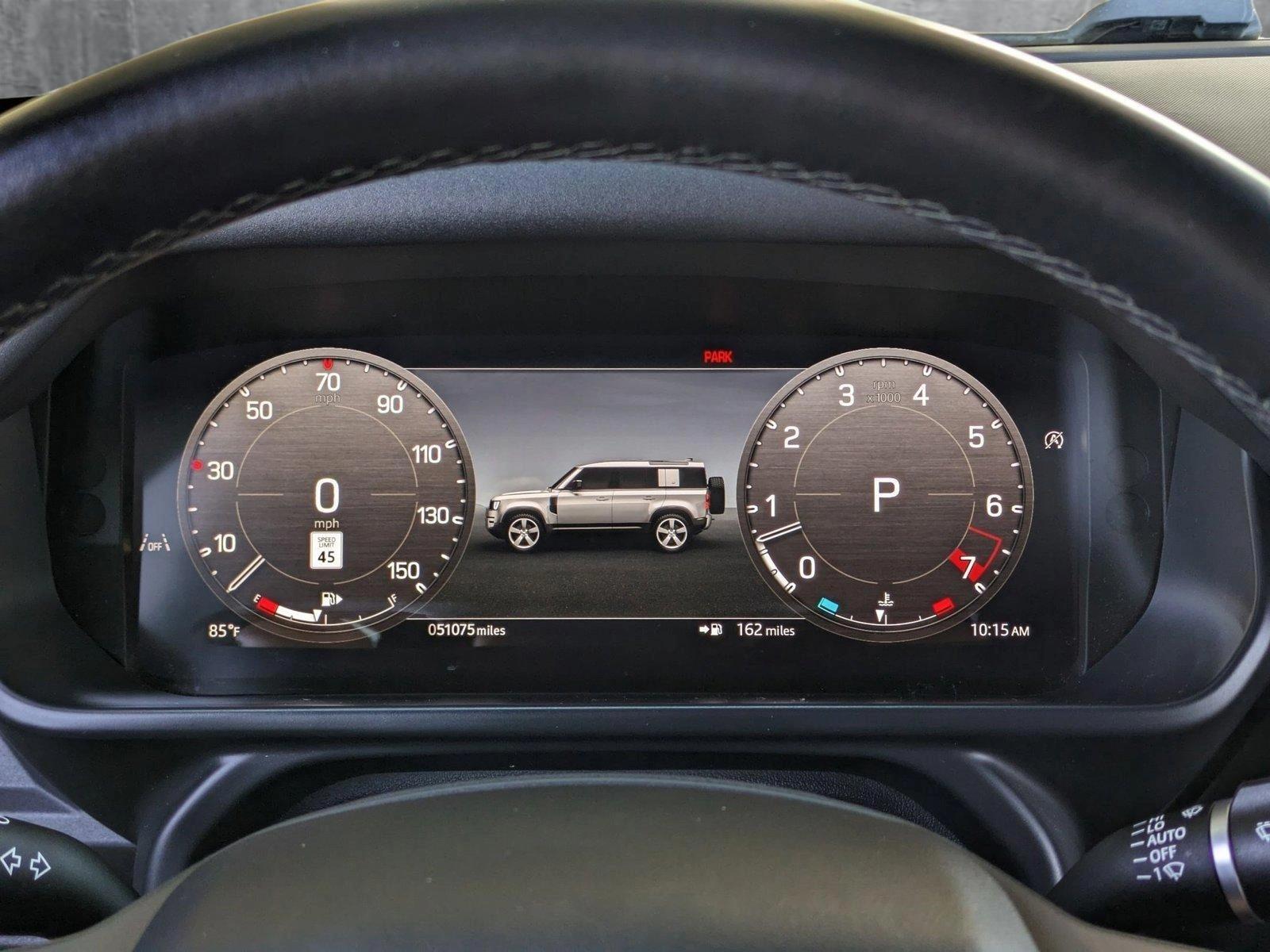 2024 Land Rover Defender Vehicle Photo in Tampa, FL 33614