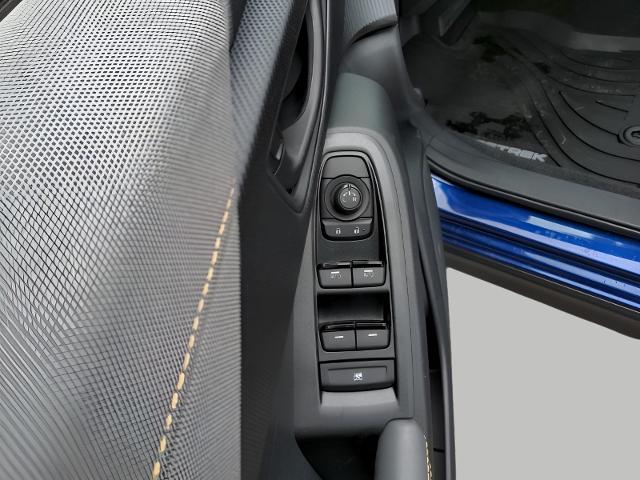 2025 Subaru Crosstrek Vehicle Photo in Green Bay, WI 54304