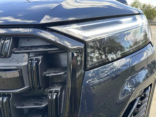 2025 Audi Q7 Vehicle Photo in HOUSTON, TX 77090