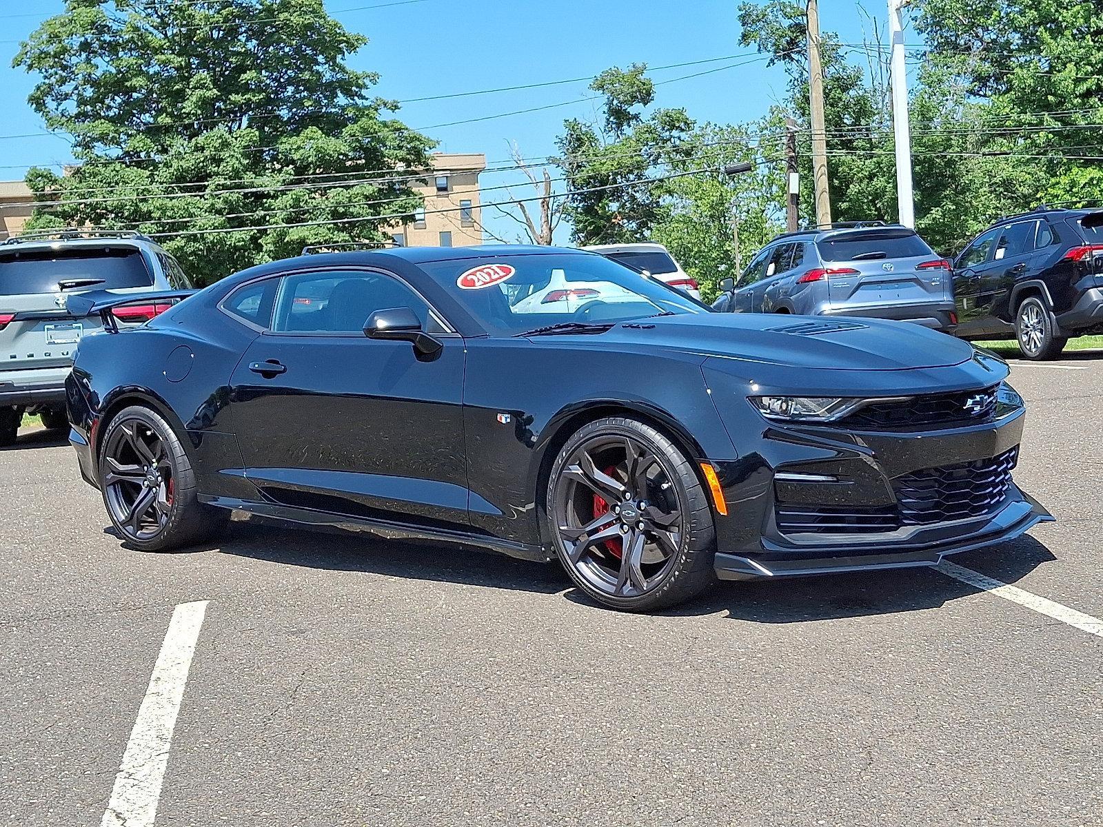 2021 Chevrolet Camaro Vehicle Photo in Trevose, PA 19053