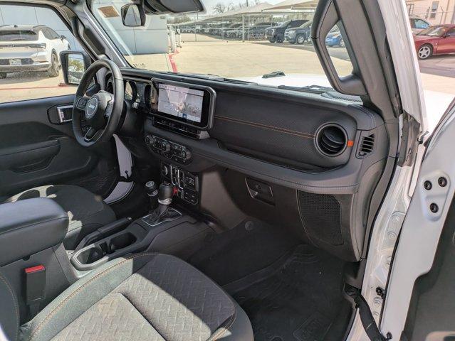 2024 Jeep Gladiator Vehicle Photo in SELMA, TX 78154-1460