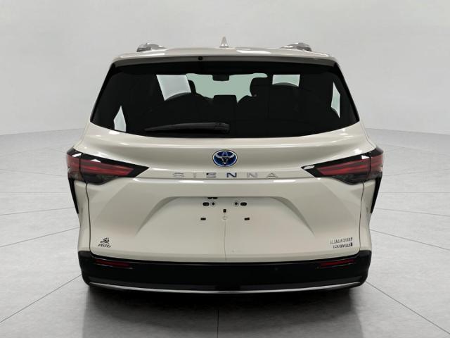 2021 Toyota Sienna Vehicle Photo in Appleton, WI 54913