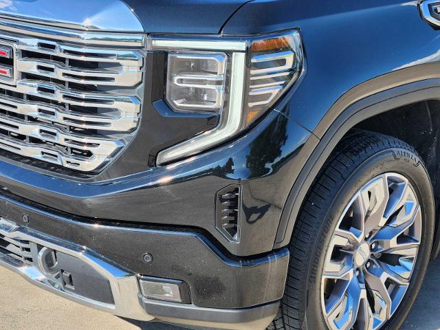 2023 GMC Sierra 1500 Vehicle Photo in DENTON, TX 76210-9321
