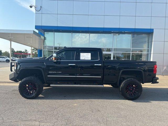 2017 GMC Sierra 2500 HD Vehicle Photo in BENTONVILLE, AR 72712-4322
