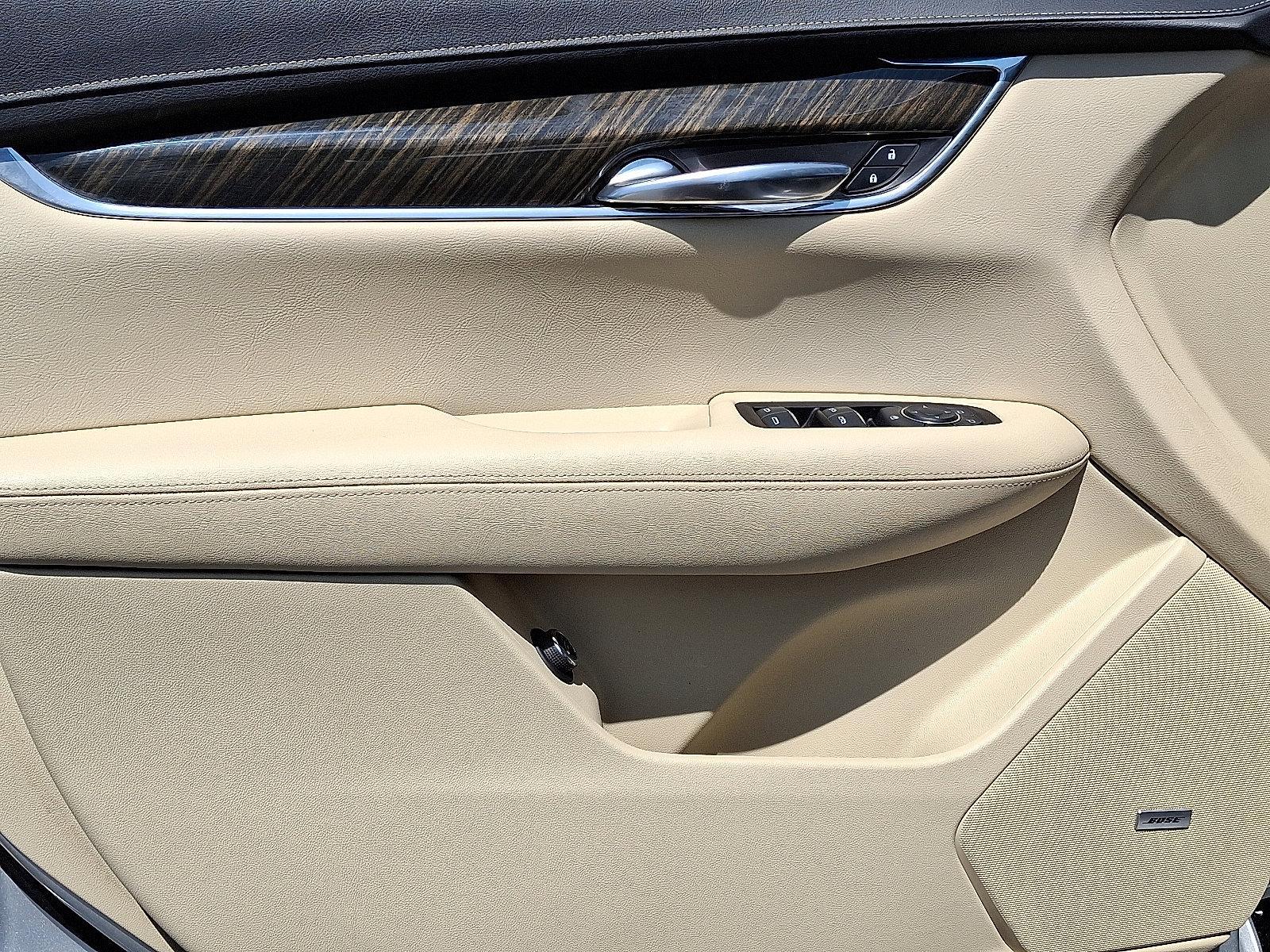 2017 Cadillac XT5 Vehicle Photo in BETHLEHEM, PA 18017-9401