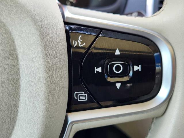 2018 Volvo XC90 Vehicle Photo in DENTON, TX 76210-9321