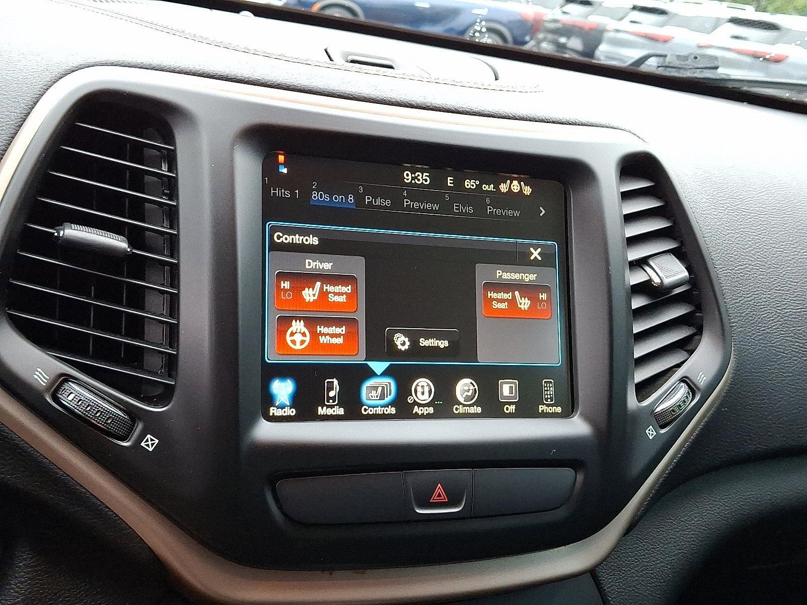 2017 Jeep Cherokee Vehicle Photo in Willow Grove, PA 19090