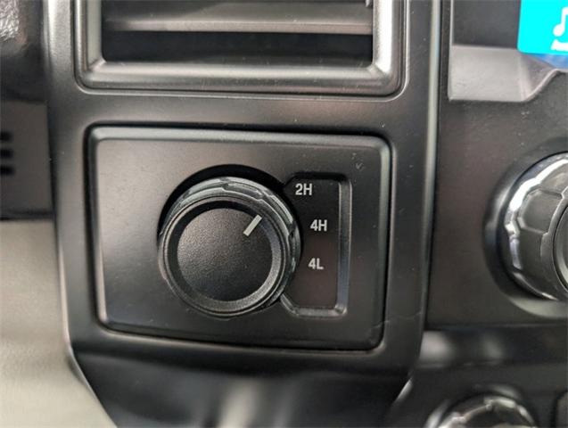 2019 Ford F-150 Vehicle Photo in ENGLEWOOD, CO 80113-6708