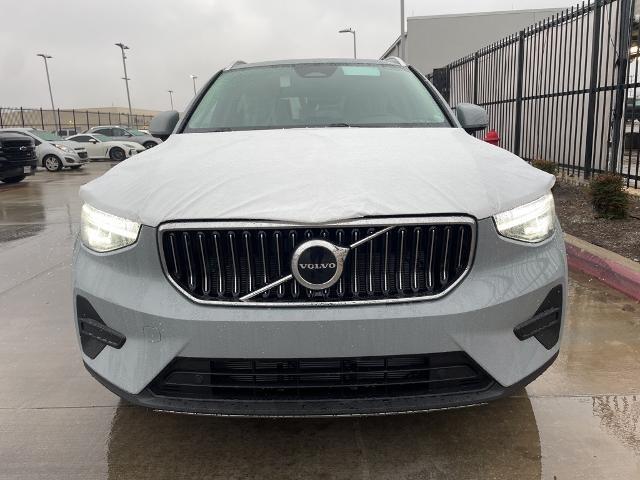 2025 Volvo XC40 Vehicle Photo in Grapevine, TX 76051
