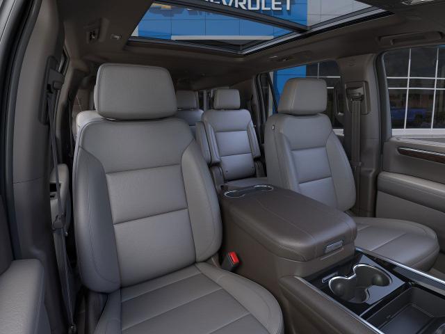 2025 Chevrolet Suburban Vehicle Photo in CORPUS CHRISTI, TX 78412-4902