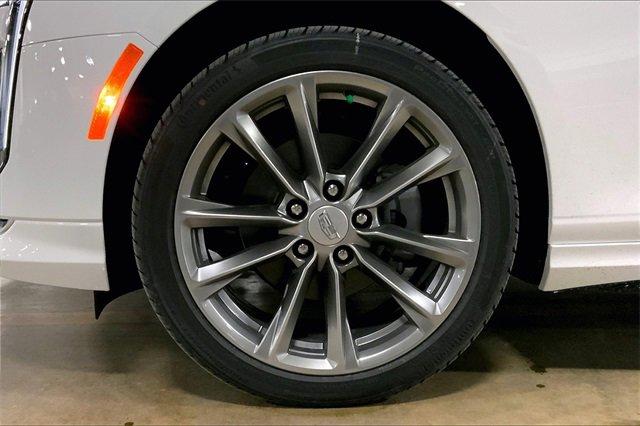 2025 Cadillac CT4 Vehicle Photo in KANSAS CITY, MO 64114-4545