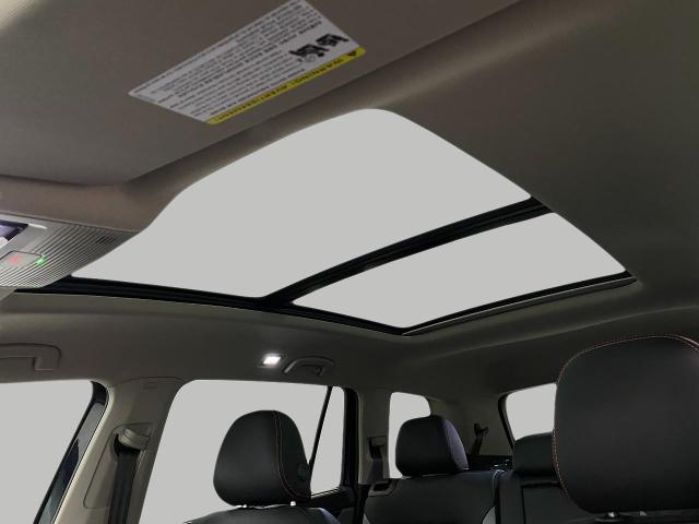 2025 Volkswagen Atlas Vehicle Photo in Appleton, WI 54913