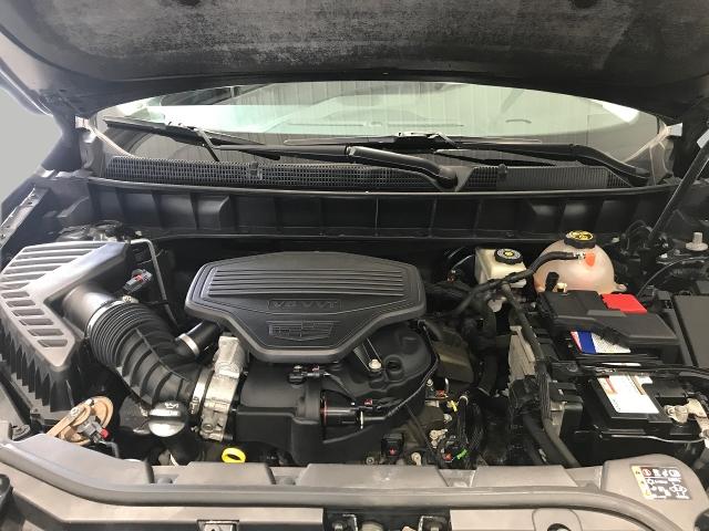 2018 Cadillac XT5 Vehicle Photo in GREEN BAY, WI 54303-3330