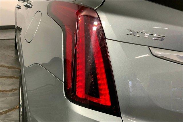 2023 Cadillac XT5 Vehicle Photo in INDEPENDENCE, MO 64055-1314
