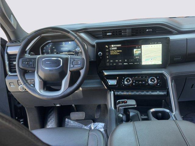 2023 GMC Sierra 1500 Vehicle Photo in LEOMINSTER, MA 01453-2952