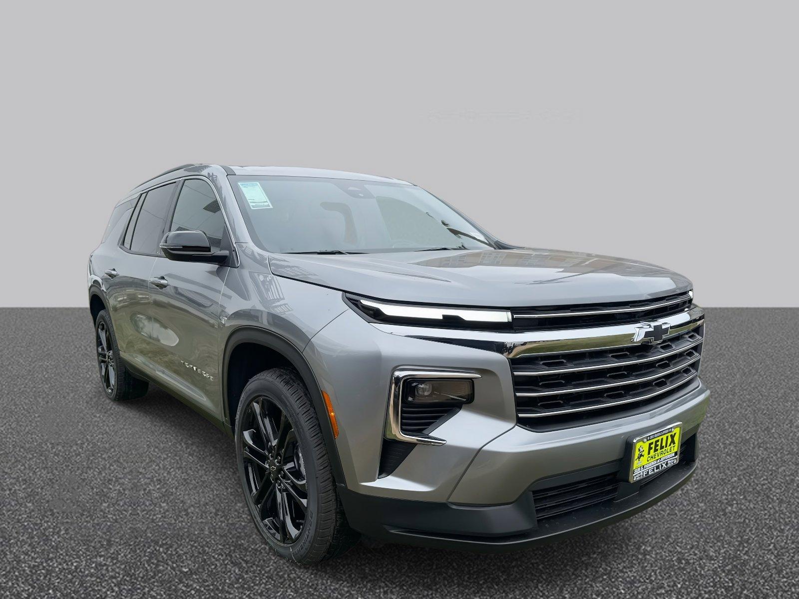 2025 Chevrolet Traverse Vehicle Photo in LOS ANGELES, CA 90007-3794