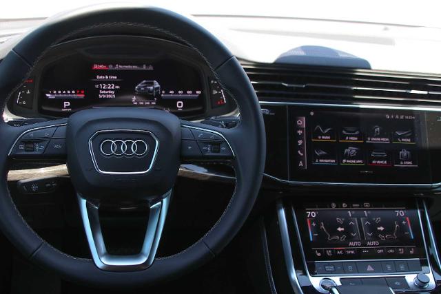 2025 Audi Q8 Vehicle Photo in SUGAR LAND, TX 77478