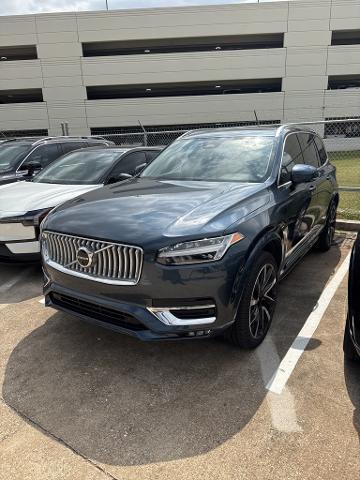 2025 Volvo XC90 Vehicle Photo in Houston, TX 77007