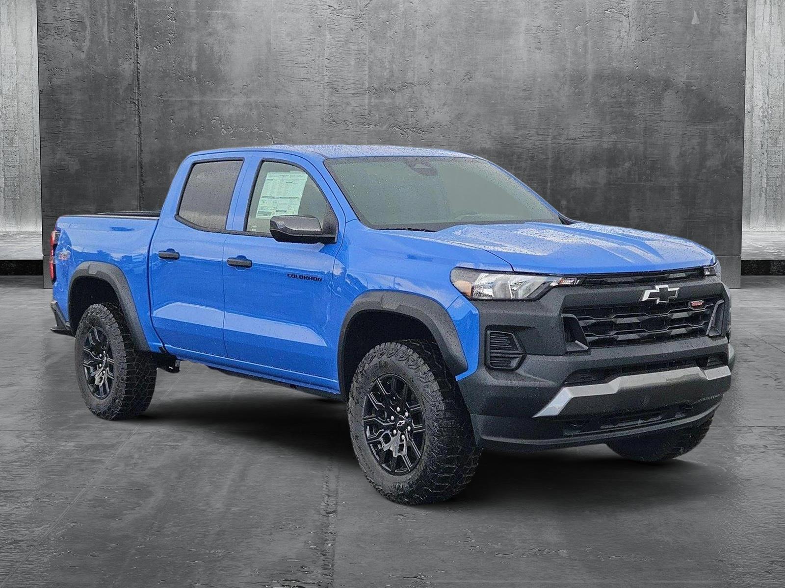 2025 Chevrolet Colorado Vehicle Photo in GILBERT, AZ 85297-0446