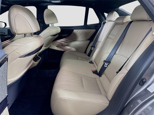 2022 Lexus LS 500 Vehicle Photo in Puyallup, WA 98371