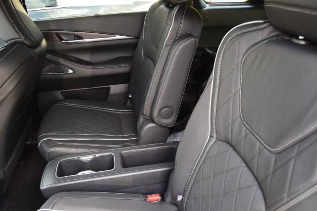 2025 INFINITI QX60 Vehicle Photo in Houston, TX 77090