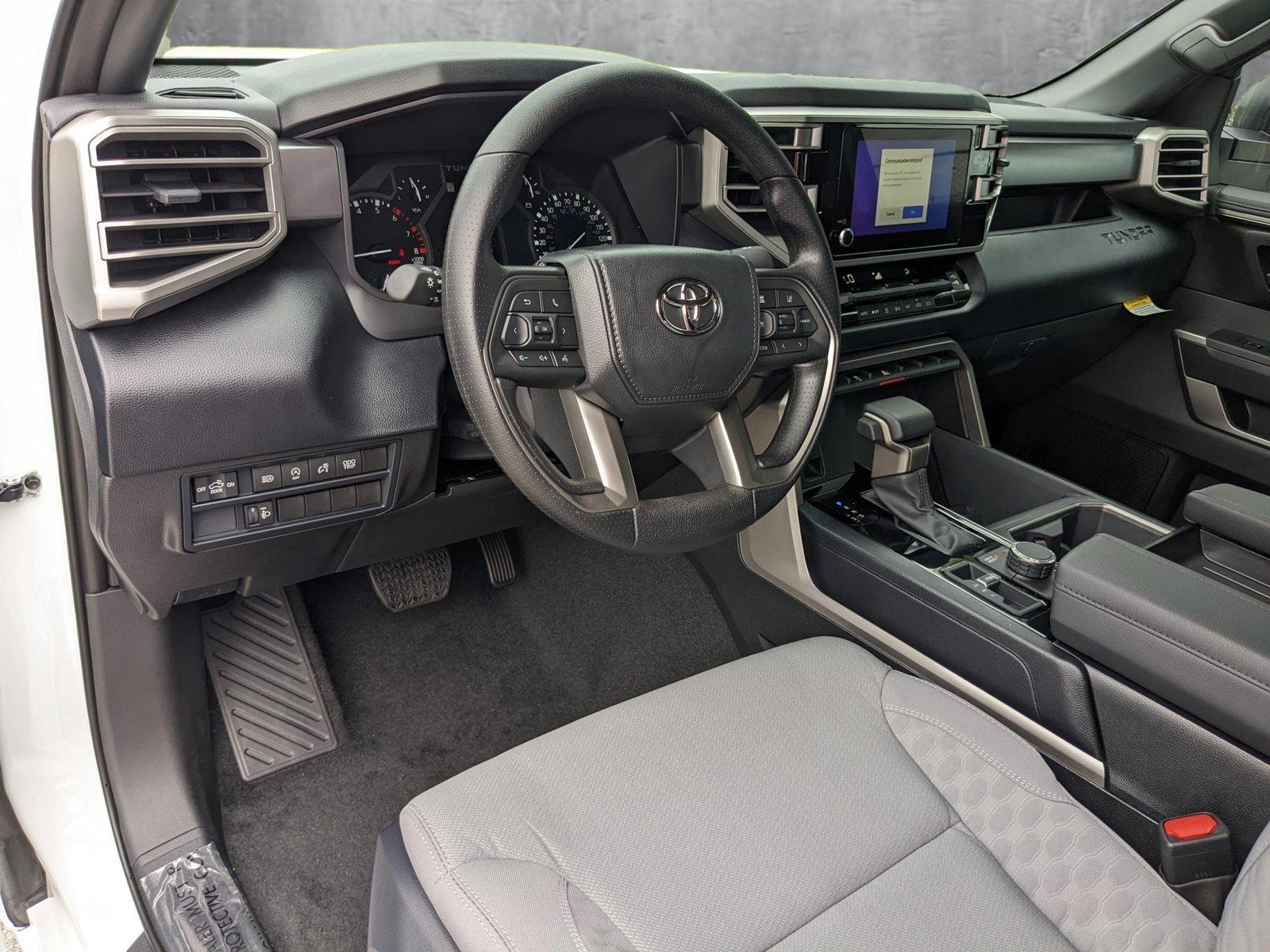 2025 Toyota Tundra 4WD Vehicle Photo in Davie, FL 33331
