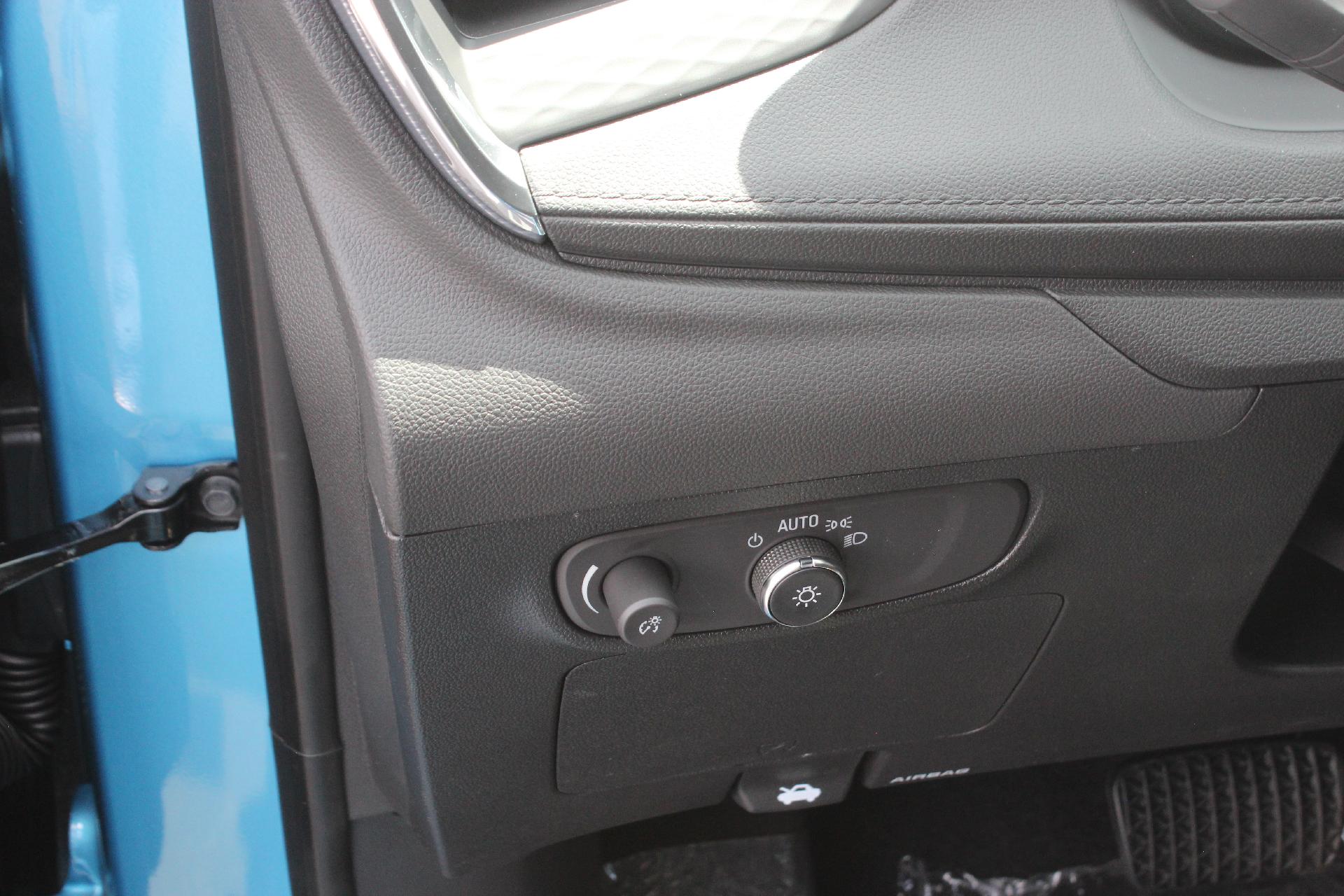 2026 Buick Encore GX Vehicle Photo in AURORA, CO 80012-4011