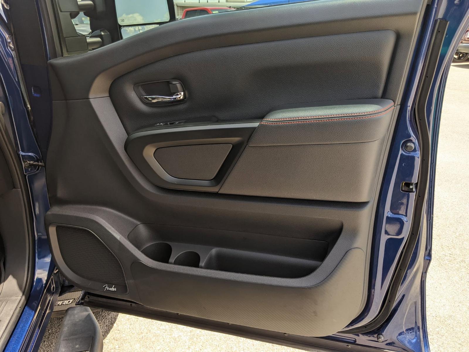 2024 Nissan Titan XD Vehicle Photo in Seguin, TX 78155