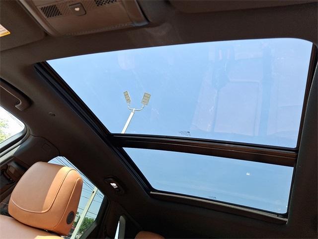 2025 Cadillac XT5 Vehicle Photo in ALLENTOWN, PA 18103-7399