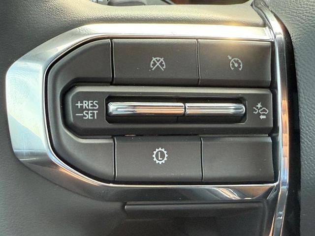 2025 GMC Acadia Vehicle Photo in COLUMBIA, MO 65203-3903