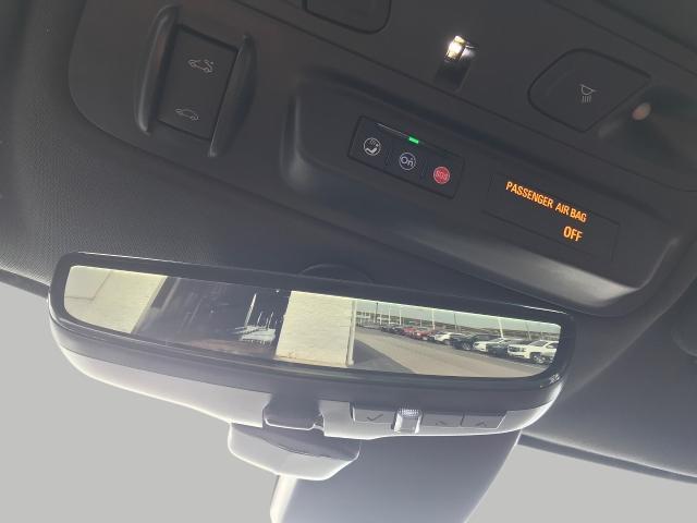 2022 Chevrolet Camaro Vehicle Photo in GREEN BAY, WI 54303-3330