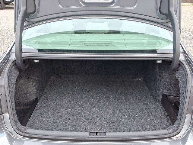 2013 Volkswagen Passat Vehicle Photo in DANBURY, CT 06810-5034