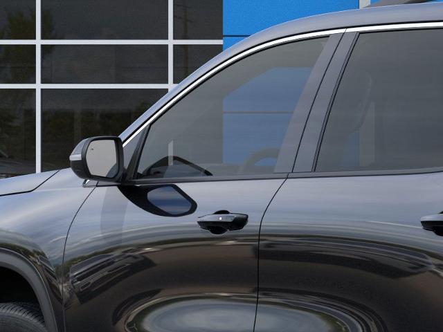 2025 Chevrolet Traverse Vehicle Photo in Roslyn, NY 11576